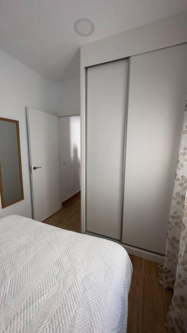 Rockside Residentes Suites La Linea La Línea de la Concepción المظهر الخارجي الصورة
