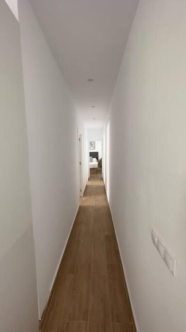 Rockside Residentes Suites La Linea La Línea de la Concepción المظهر الخارجي الصورة